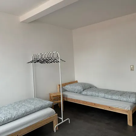 Monteur- & Budget-wohnungen By Pensiondirekt24 * Hof (Bavaria)